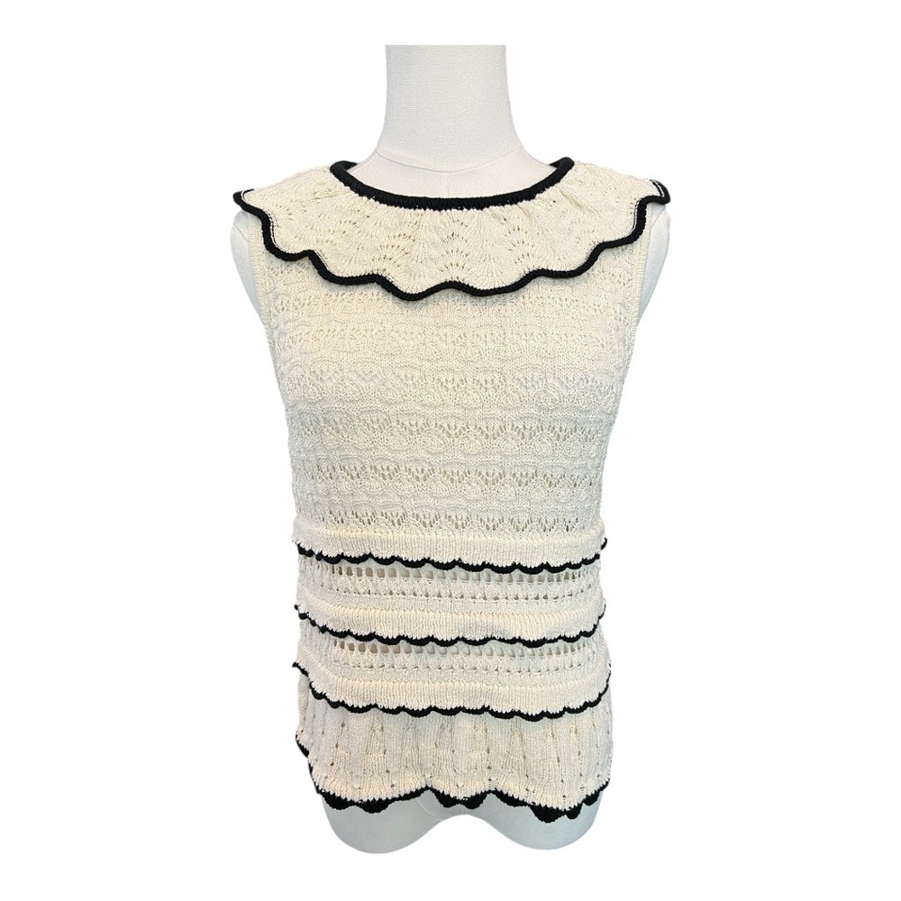 🤍🖤 EUC ELIE TAHARI Ruffle Pointelle Sleeveless Sweater Top | Size SP